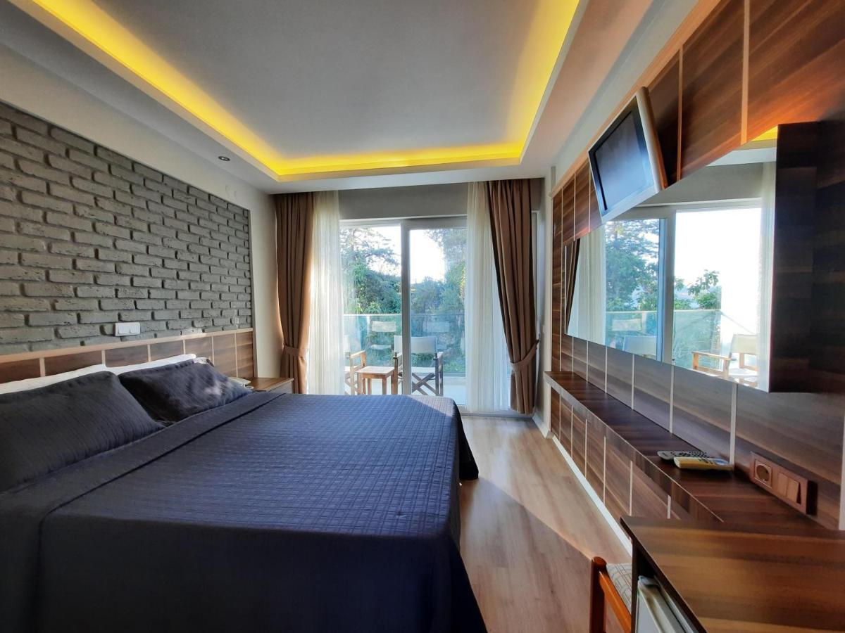Aquarius Hotel Kaş Buitenkant foto