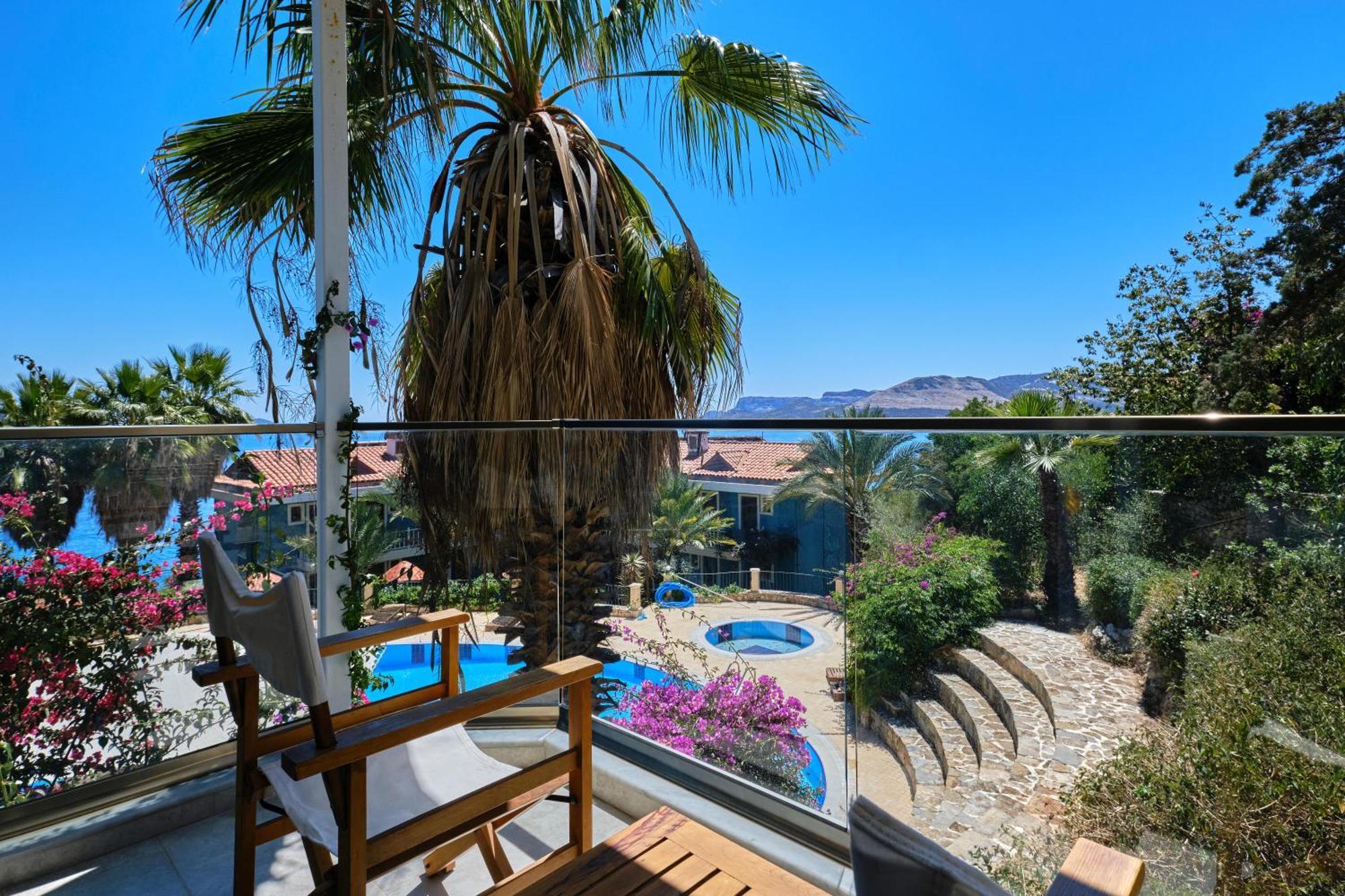 Aquarius Hotel Kaş Buitenkant foto